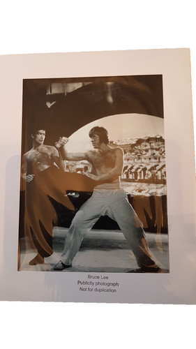 Bruce lee framed - framed, photos